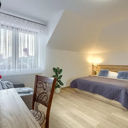 Çiftlik konaklama U Alicji I Jana